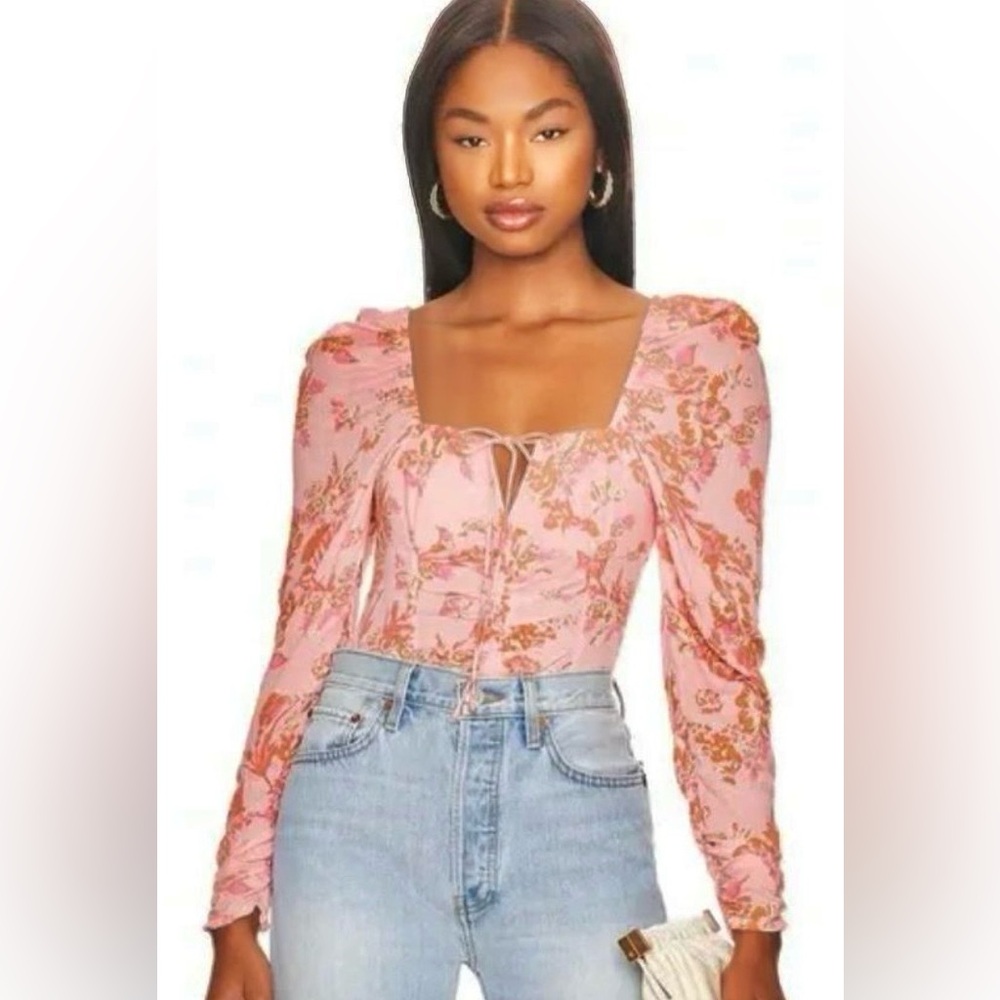 Free People Blouse pink floral Puff shoulder, scrunched back New with Tags Sz M